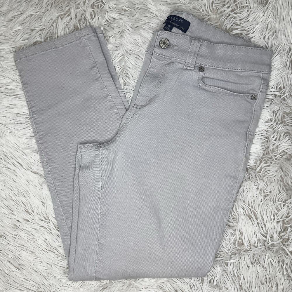 TALBOTS Size 6P Petite Simply Flattering Light Gray Denim Jeans 5-Pocket Womens